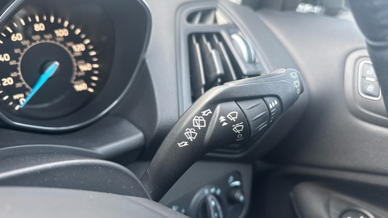 Ford Grand C-MAX 1.5 TDCi Zetec 5dr Diesel Estate